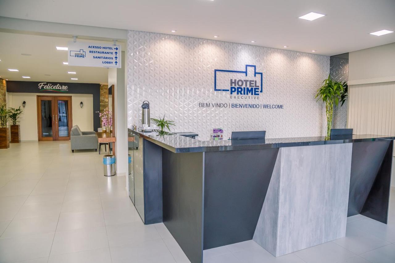 Hotel Prime Executive Кампус-Новус Экстерьер фото